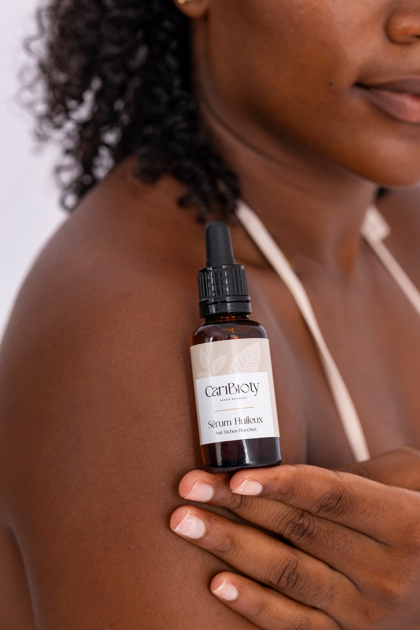 Sérum Pigmentaire Anti-Taches Blanches – Uniformise, Répare & Illumine - Caribioty