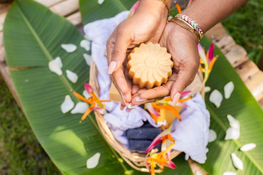 Savon illuminateur à la carotte et au curcuma