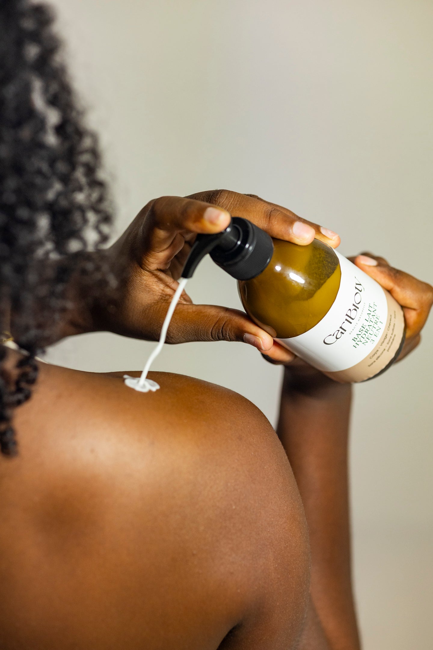 Base lait hydratante 3 en 1 - corps, visage & cheveux